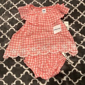 NWT old navy 2 piece summer set Size 6-12M